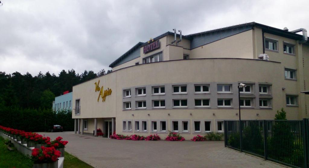 Via Appia Hotel Raszyn Eksteriør billede